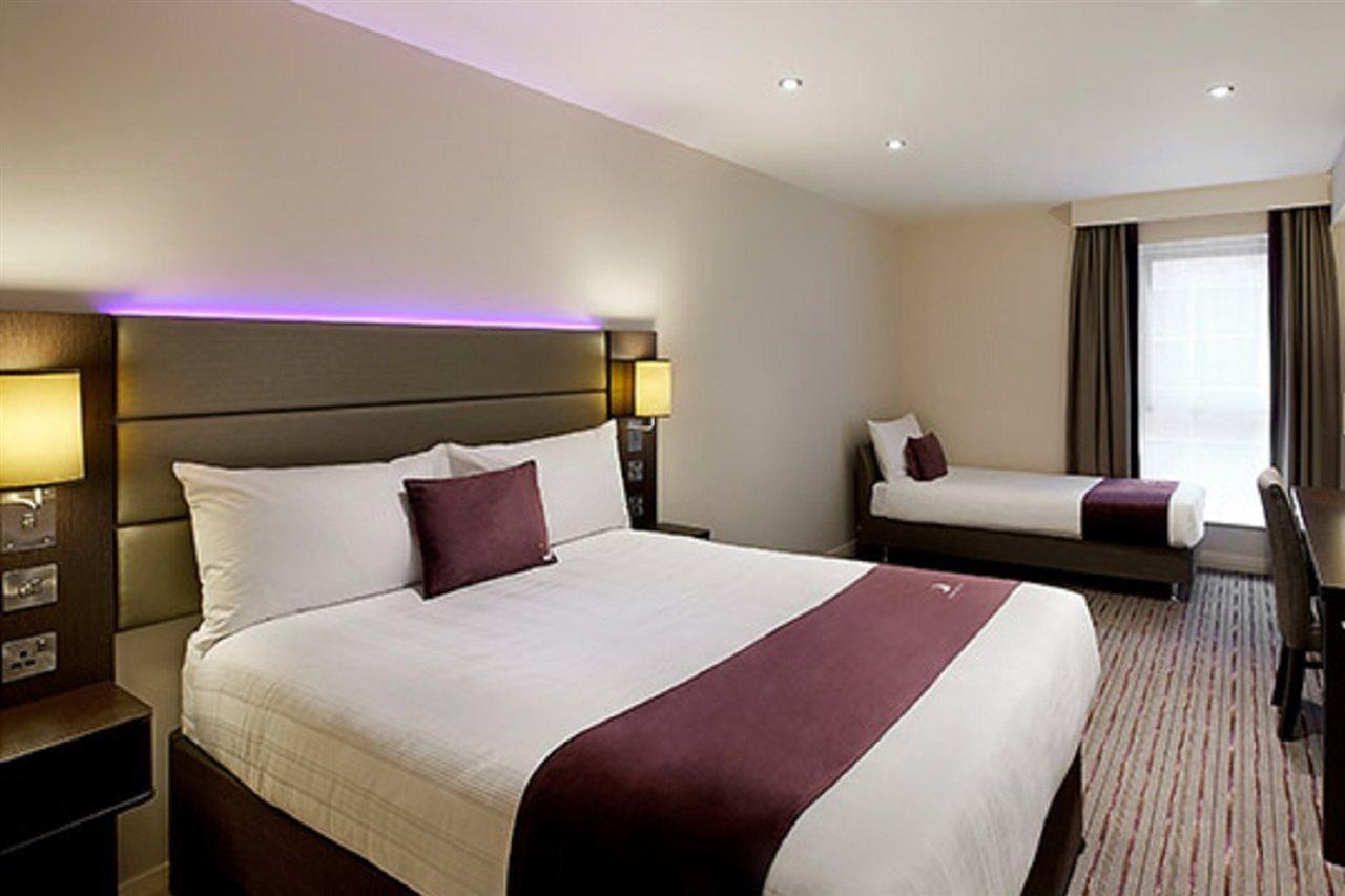 Premier Inn Premier Inn 韦茅斯 外观 照片