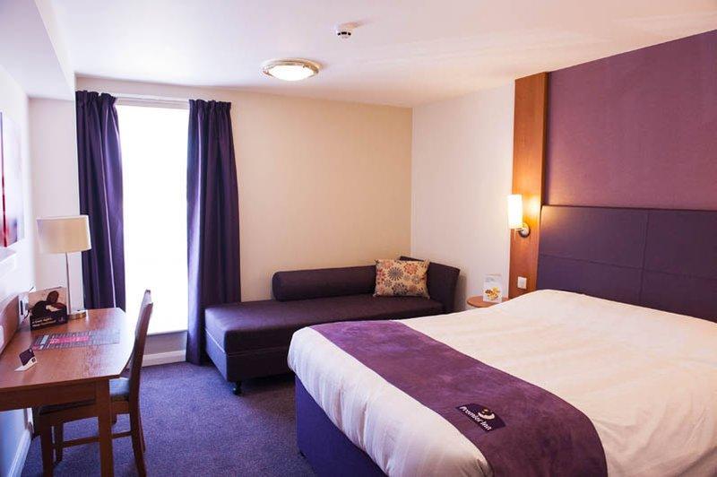 Premier Inn Premier Inn 韦茅斯 外观 照片