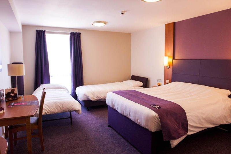 Premier Inn Premier Inn 韦茅斯 外观 照片